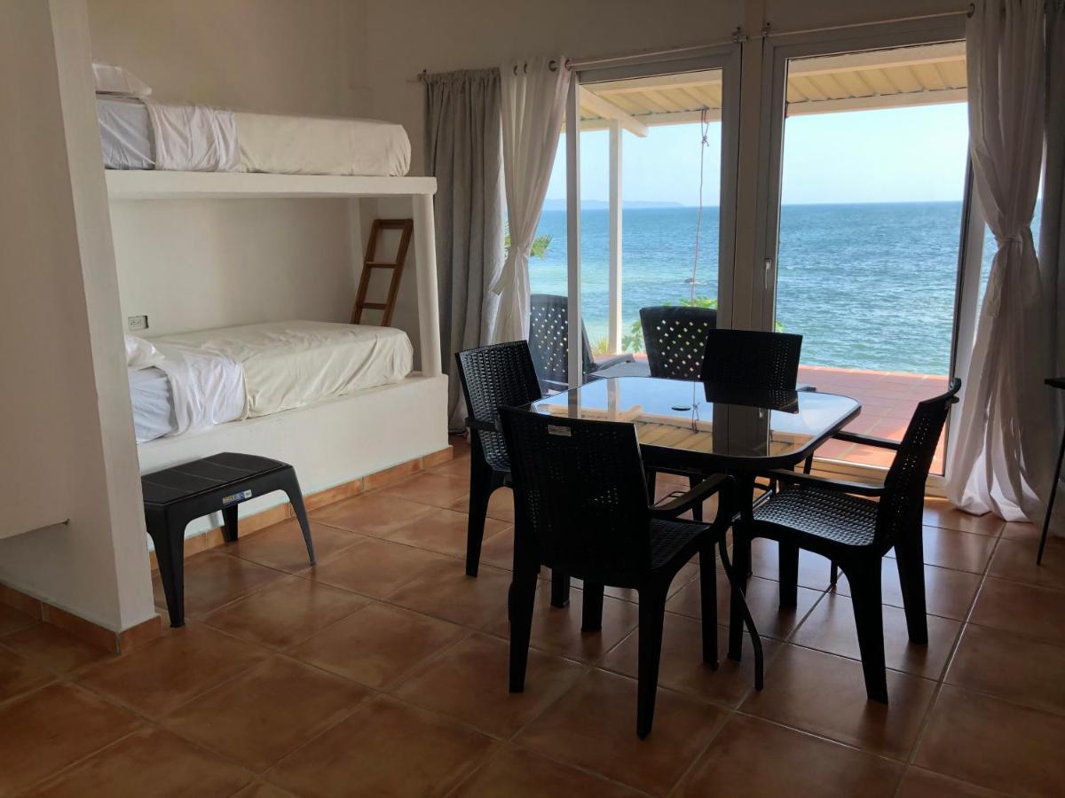 Oceanfront Bungalows - Paradise Rentals 圣卡塔利娜岛 外观 照片